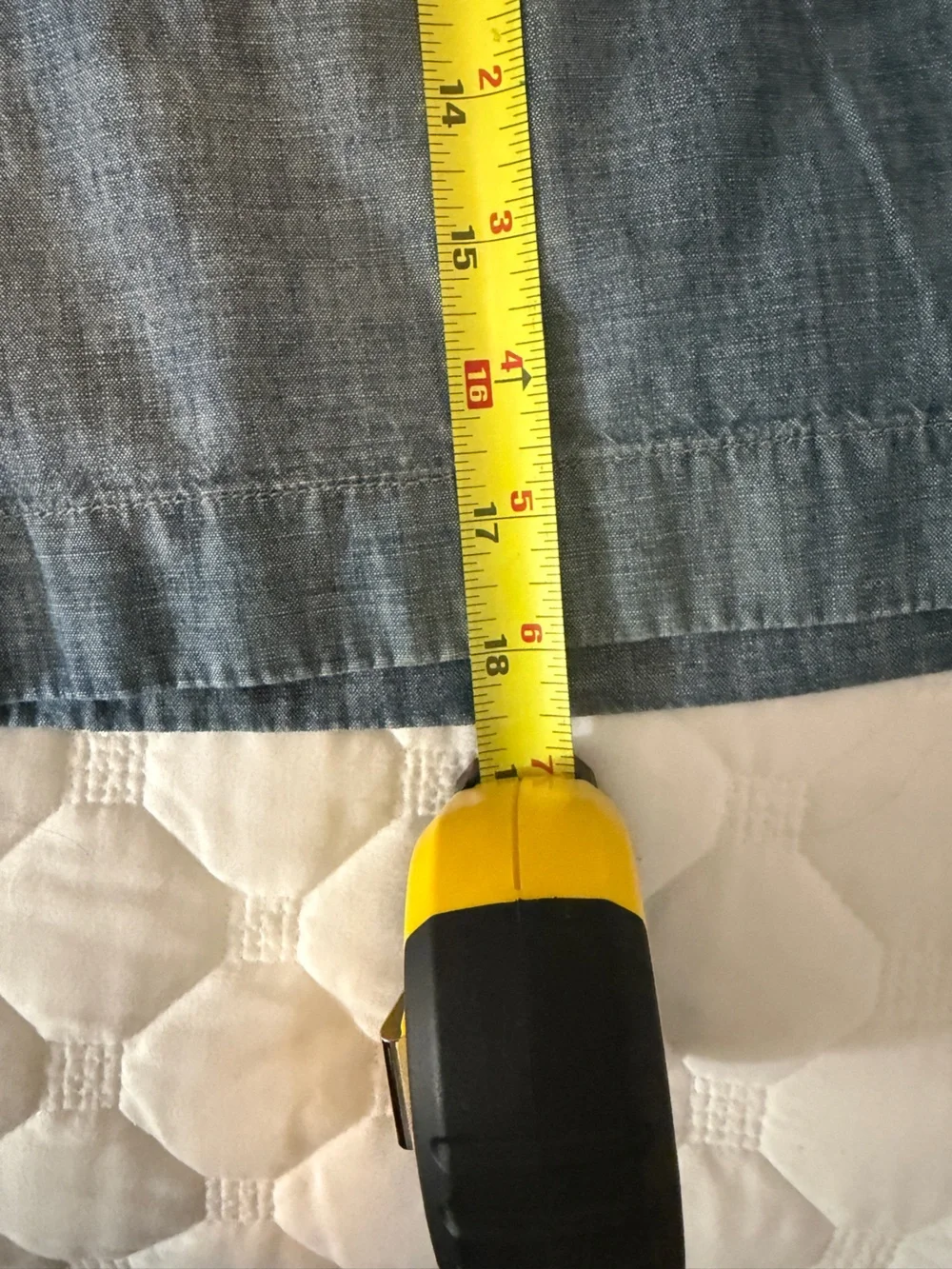 J Crew Men’s 9” Shorts